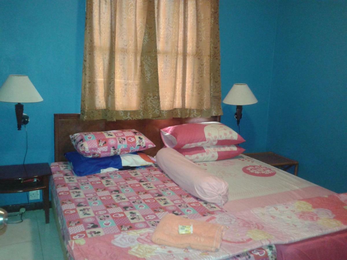 Seri Lagenda Apartment Kuah Esterno foto